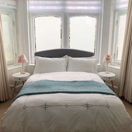 Spacious Comfortable Flat With Free Parking In East Finchley, Muswell Hill & Close To Alexandra Palace 런던 외부 사진