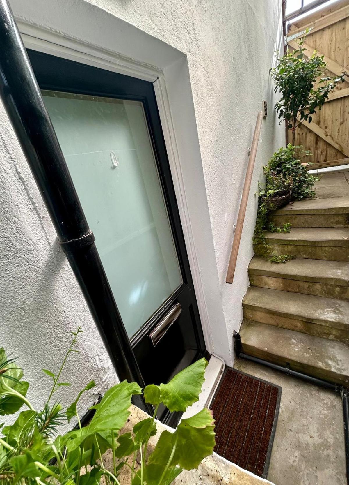 Spacious Comfortable Flat With Free Parking In East Finchley, Muswell Hill & Close To Alexandra Palace 런던 외부 사진