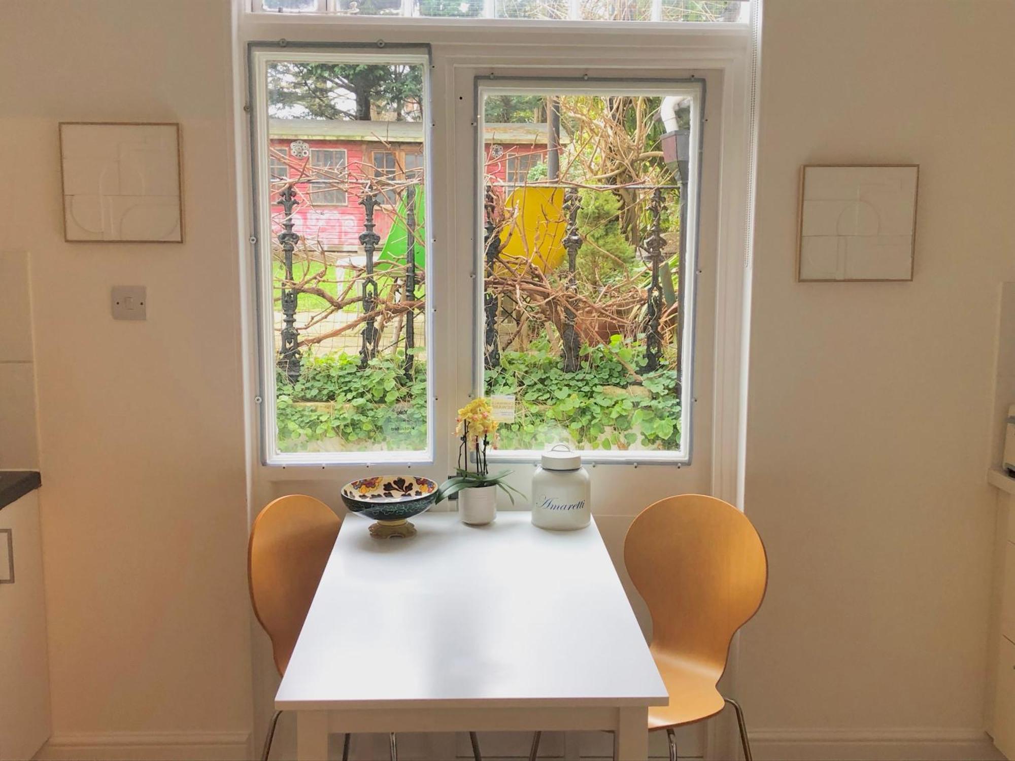 Spacious Comfortable Flat With Free Parking In East Finchley, Muswell Hill & Close To Alexandra Palace 런던 외부 사진
