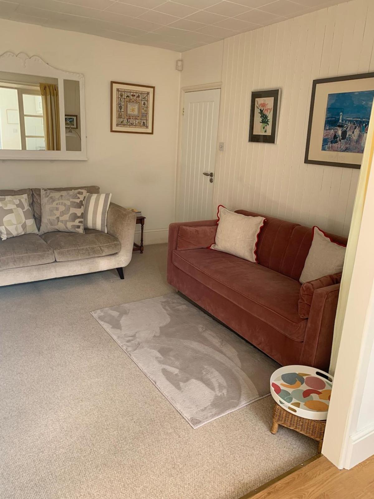 Spacious Comfortable Flat With Free Parking In East Finchley, Muswell Hill & Close To Alexandra Palace 런던 외부 사진